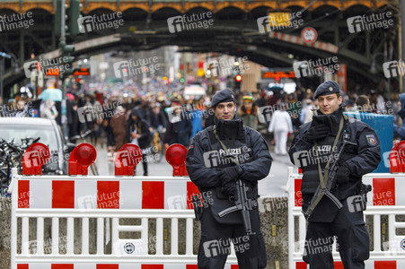 Weiberfastnacht in Köln