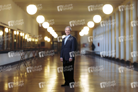 Kirk W. Junker in der Universität zu Köln
