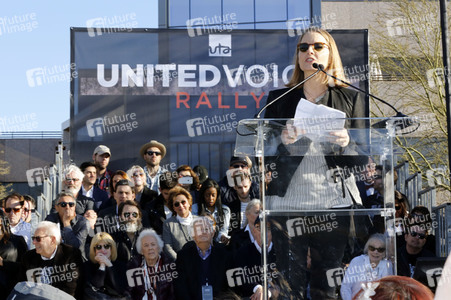 UTA's United Voices Kundgebung in Beverly Hills