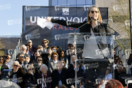 UTA's United Voices Kundgebung in Beverly Hills