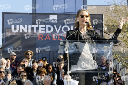 UTA's United Voices Kundgebung in Beverly Hills