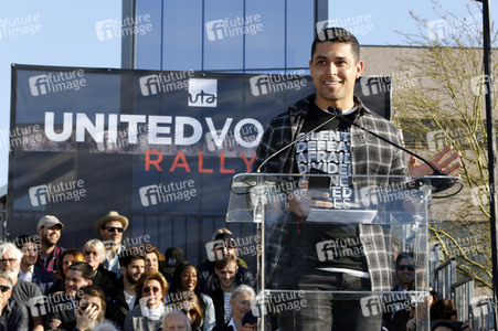 UTA's United Voices Kundgebung in Beverly Hills