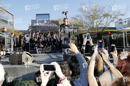 UTA's United Voices Kundgebung in Beverly Hills