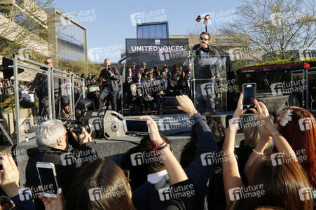 UTA's United Voices Kundgebung in Beverly Hills