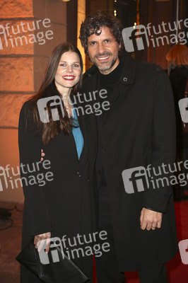 Premierenparty 'Alles muss glänzen - The Homemaker' in Berlin