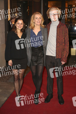 Premierenparty 'Alles muss glänzen - The Homemaker' in Berlin