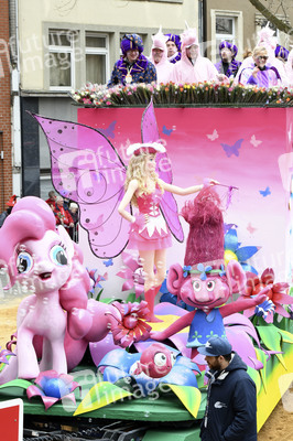 Rosenmontagszug 2017 in Köln