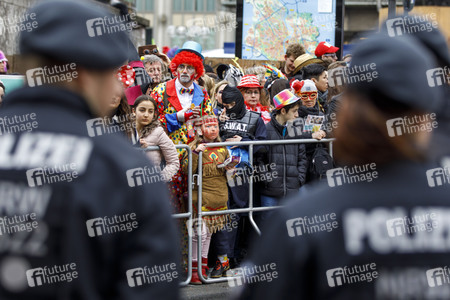 Rosenmontagszug 2017 in Köln