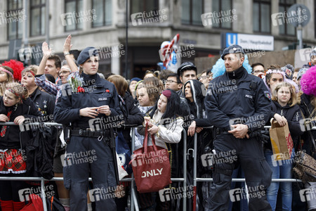 Rosenmontagszug 2017 in Köln