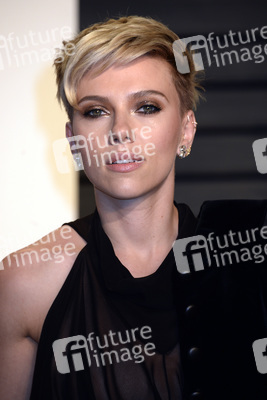 Vanity Fair Oscar Party 2017 in Beverly Hills