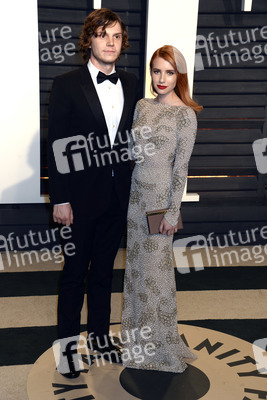 Vanity Fair Oscar Party 2017 in Beverly Hills