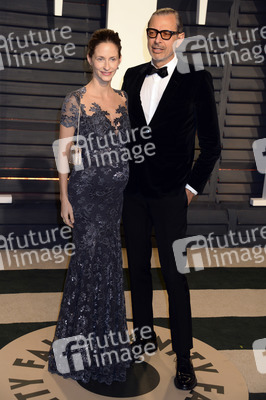 Vanity Fair Oscar Party 2017 in Beverly Hills