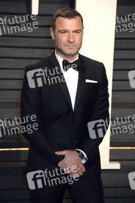 Vanity Fair Oscar Party 2017 in Beverly Hills