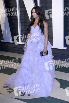 Vanity Fair Oscar Party 2017 in Beverly Hills