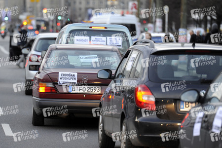 Demonstration für die Freilassung von Deniz Yücel in Berlin