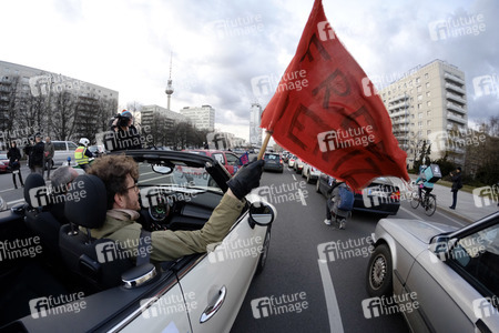 Demonstration für die Freilassung von Deniz Yücel in Berlin