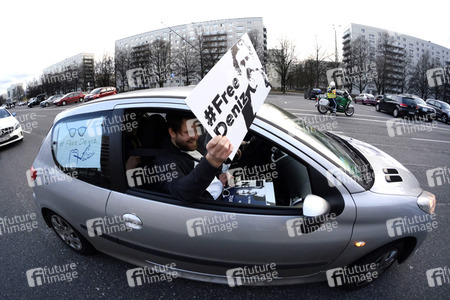 Demonstration für die Freilassung von Deniz Yücel in Berlin