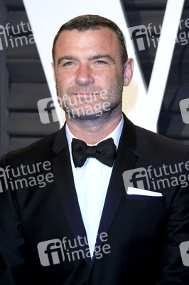 Vanity Fair Oscar Party 2017 in Beverly Hills
