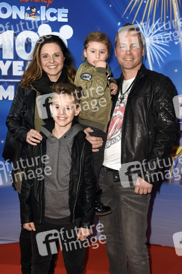 Premiere 'Disney on Ice - 100 Years of Magic' in Berlin