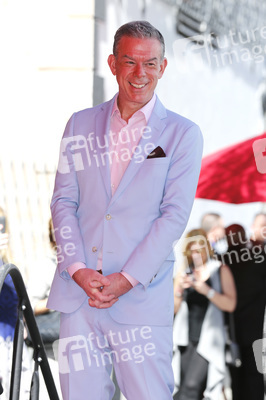 Elvis Duran erhält einen Stern auf dem Hollywood Walk of Fame in Los Angeles