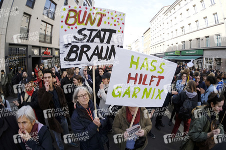 Demonstration 'Solidarität statt rechter Hetze' in Berlin