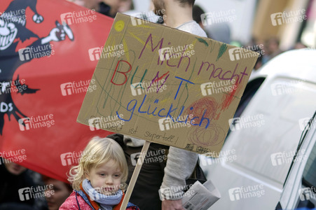 Demonstration 'Solidarität statt rechter Hetze' in Berlin