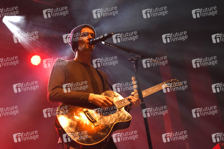 Konzert von Walking on Cars in Hannover