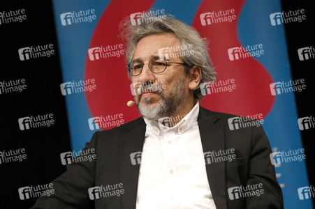lit.Cologne Veranstaltung 'Die Freiheit des Wortes ist ein universelles Recht der Menschheit' in Köln