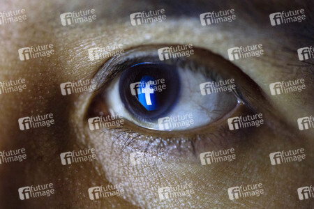 Symbolfoto Facebook