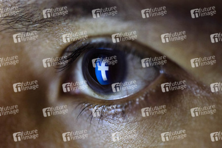 Symbolfoto Facebook