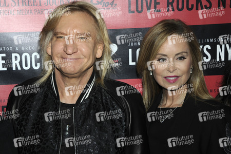 Benefiz-Konzert 'Love Rocks NYC! A Change is Gonna Come' in New York