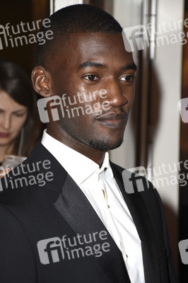 Preview der Serie 'Roots' in München