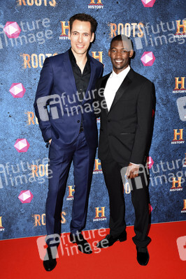 Preview der Serie 'Roots' in München