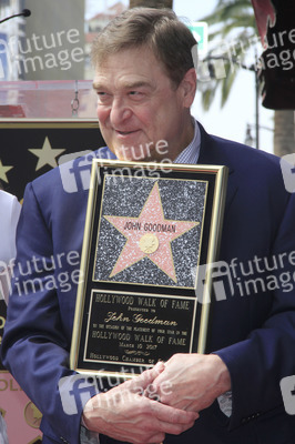 John Goodman erhält einen Stern auf dem Hollywood Walk of Fame in Los Angeles