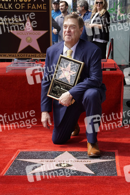 John Goodman erhält einen Stern auf dem Hollywood Walk of Fame in Los Angeles