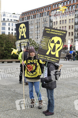 Kazaguruma Demonstration in Berlin