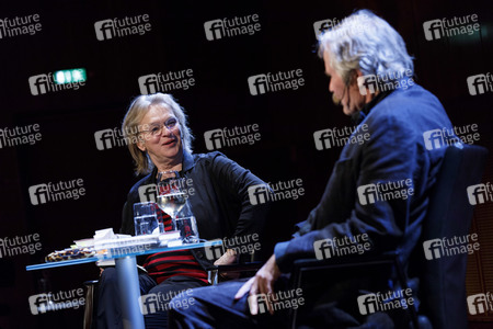 Otto Jägersberg und Elke Heidenreich auf der lit.Cologne 2017 in Köln
