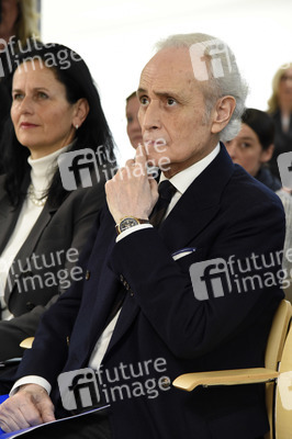 Eröffnung der José Carreras Ambulanz für Molekulare Therapien in Frankfurt