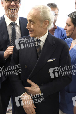 Eröffnung der José Carreras Ambulanz für Molekulare Therapien in Frankfurt