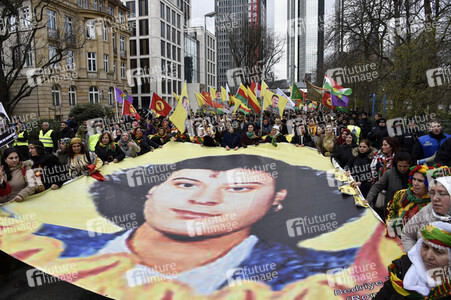 Kurden-Demonstration in Frankfurt
