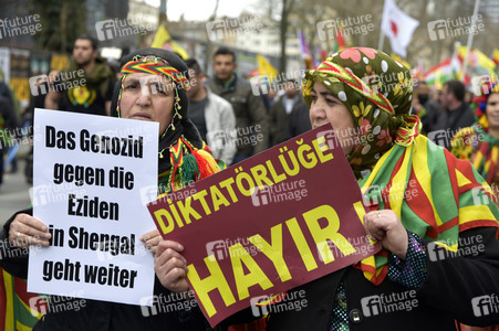 Kurden-Demonstration in Frankfurt