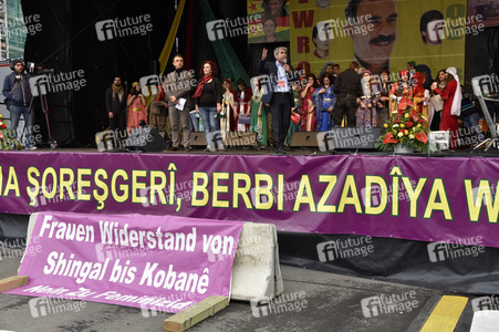 Kurden-Demonstration in Frankfurt