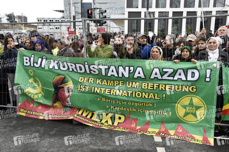 Kurden-Demonstration in Frankfurt