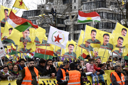 Kurden-Demonstration in Frankfurt