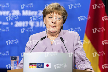 Pressekonferenz von Angela Merkel und Shinzo Abe in Hannover