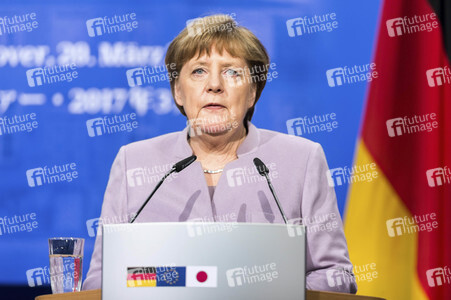 Pressekonferenz von Angela Merkel und Shinzo Abe in Hannover