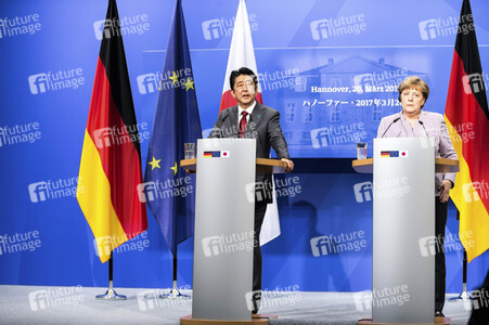 Pressekonferenz von Angela Merkel und Shinzo Abe in Hannover