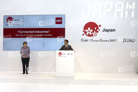 CeBIT Rundgang der Bundeskanzlerin Merkel in Hannover