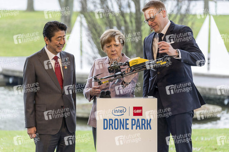 CeBIT Rundgang der Bundeskanzlerin Merkel in Hannover