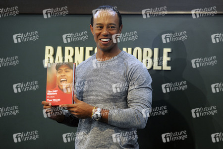 Signierstunde von Tiger Woods in New York